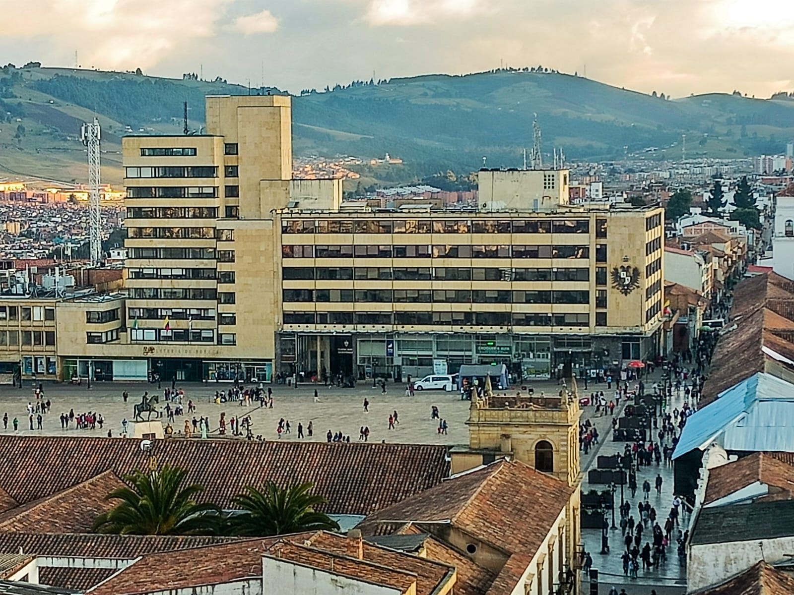 Alcaldía de Tunja / Caracol Radio