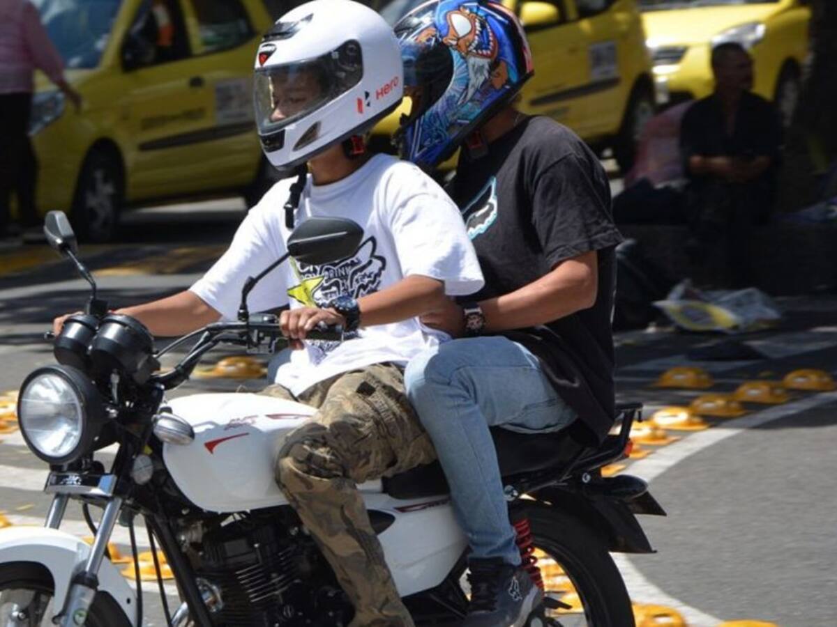 Rionegro prohíbe parrillero en diciembre