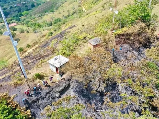 Afectaciones en el cerro Patiburrú de Maceo, Antioquia, tras el incendio forestal. Foto: Alcaldía de Maceo.