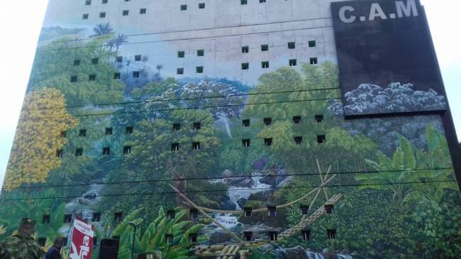 Hermoso mural del maestro Henry Villada en el CAM en Armenia