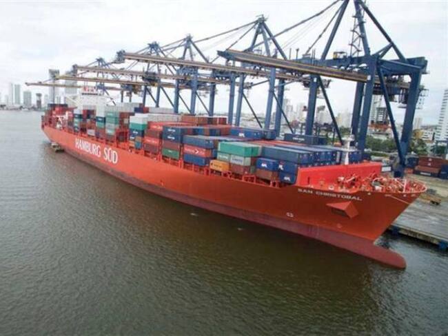 Puerto de Cartagena recibió al mayor buque de la línea Hamburg