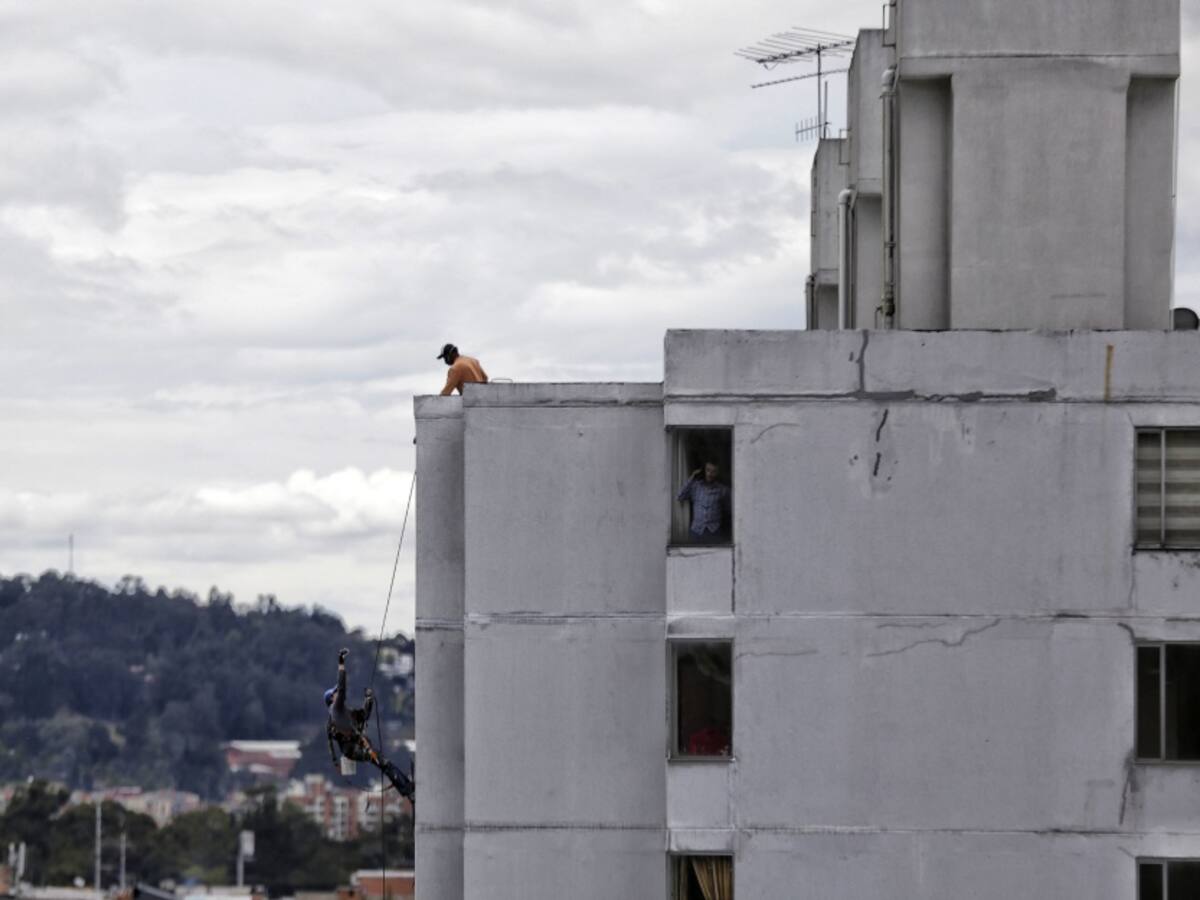 Hijo de Roy Barreras involucrado en polémica de construcción de viviendas
