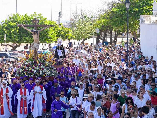 Multitudinario Viacrucis en el Centro Histórico de Cartagena