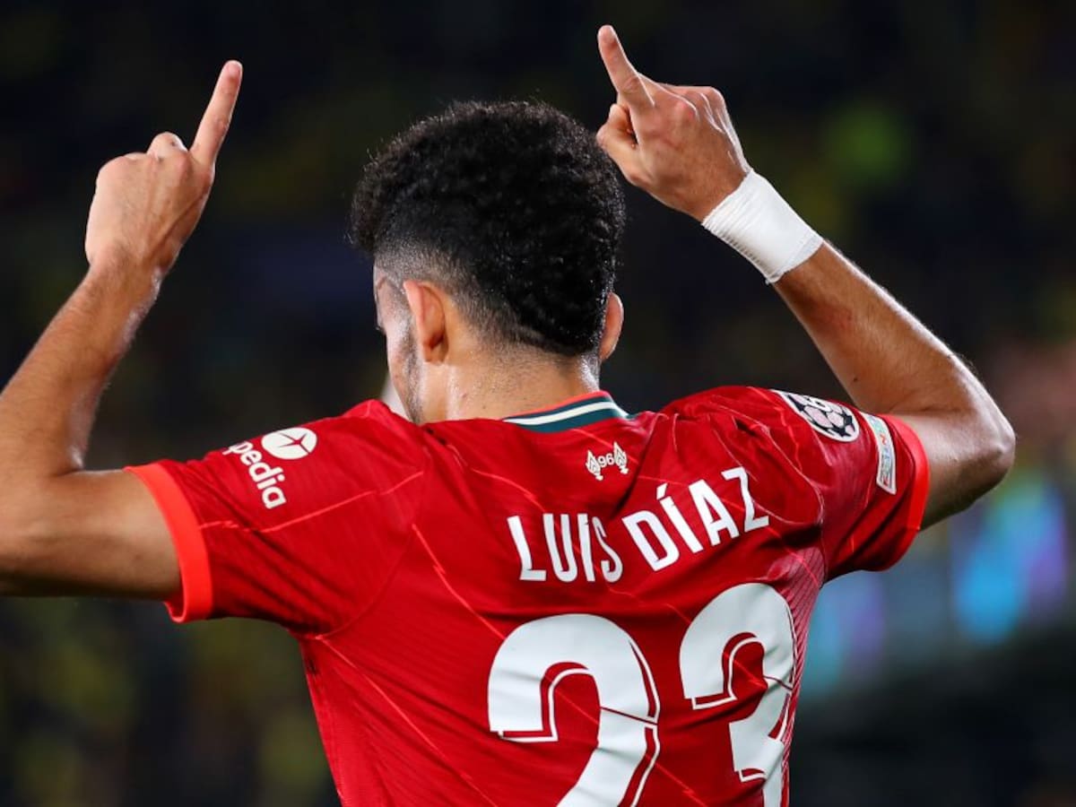 Luis Díaz marca golazo de cabeza en la semifinal de la Champions League