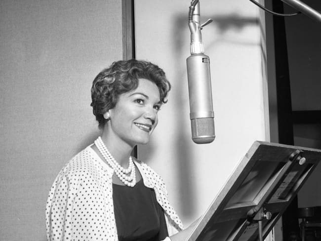 “Me alegra mucho, esta canción se siente nueva para mí”: cantante Connie Francis sobre éxito viral