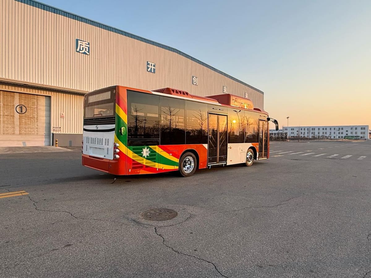 Alcaldía recibirá en China primeros 40 buses de Transcaribe que entrarán a la flota