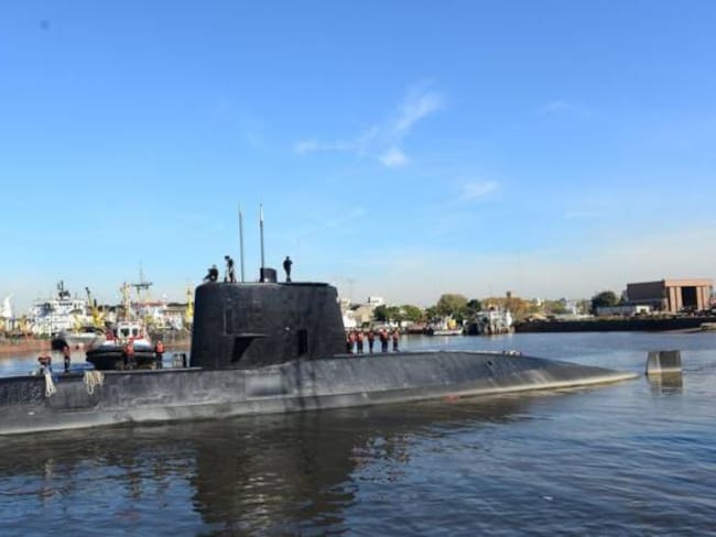 Último mensaje del submarino argentino desaparecido reportó un cortocircuito