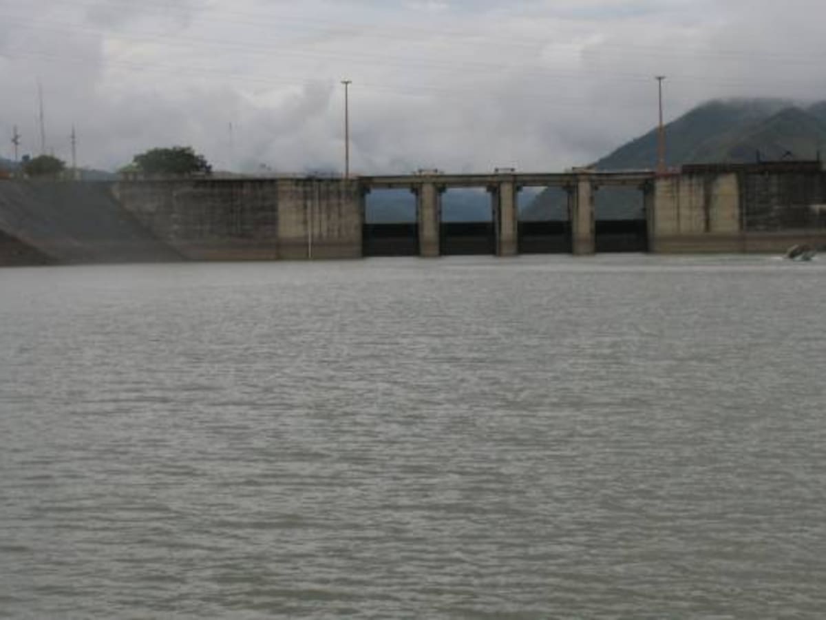 Represa de Betania en el Huila se quedó sin agua a raíz del fenómeno de El Niño