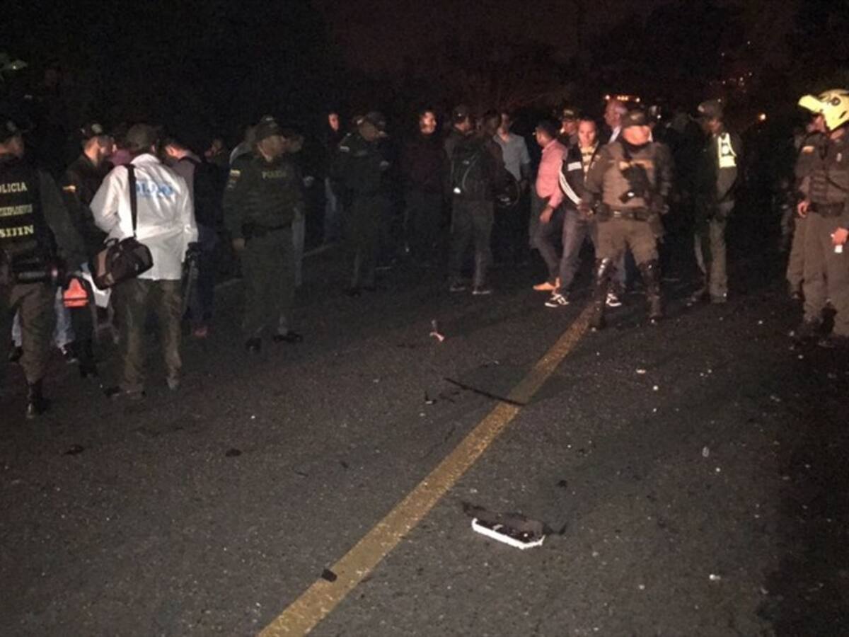Ataque con explosivos deja dos policías heridos en Medellín