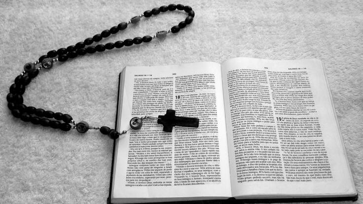 Secretos detrás del exorcismo: una práctica para enfrentar a los demonios