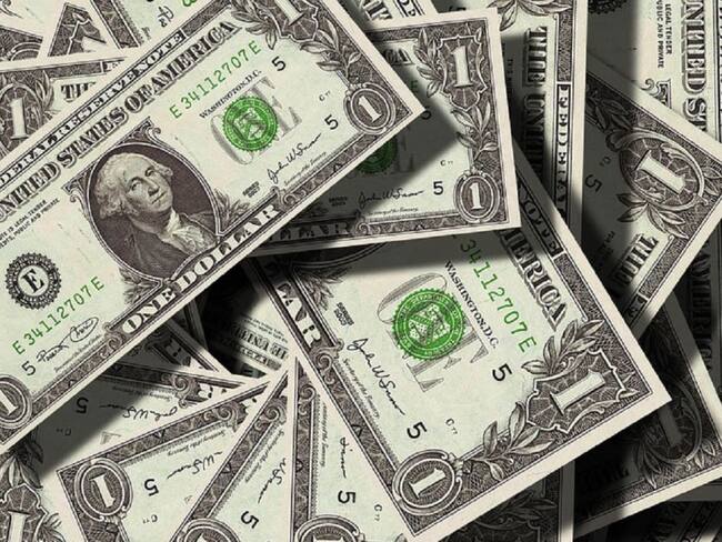 Economistas esperan baja del dólar en 2019