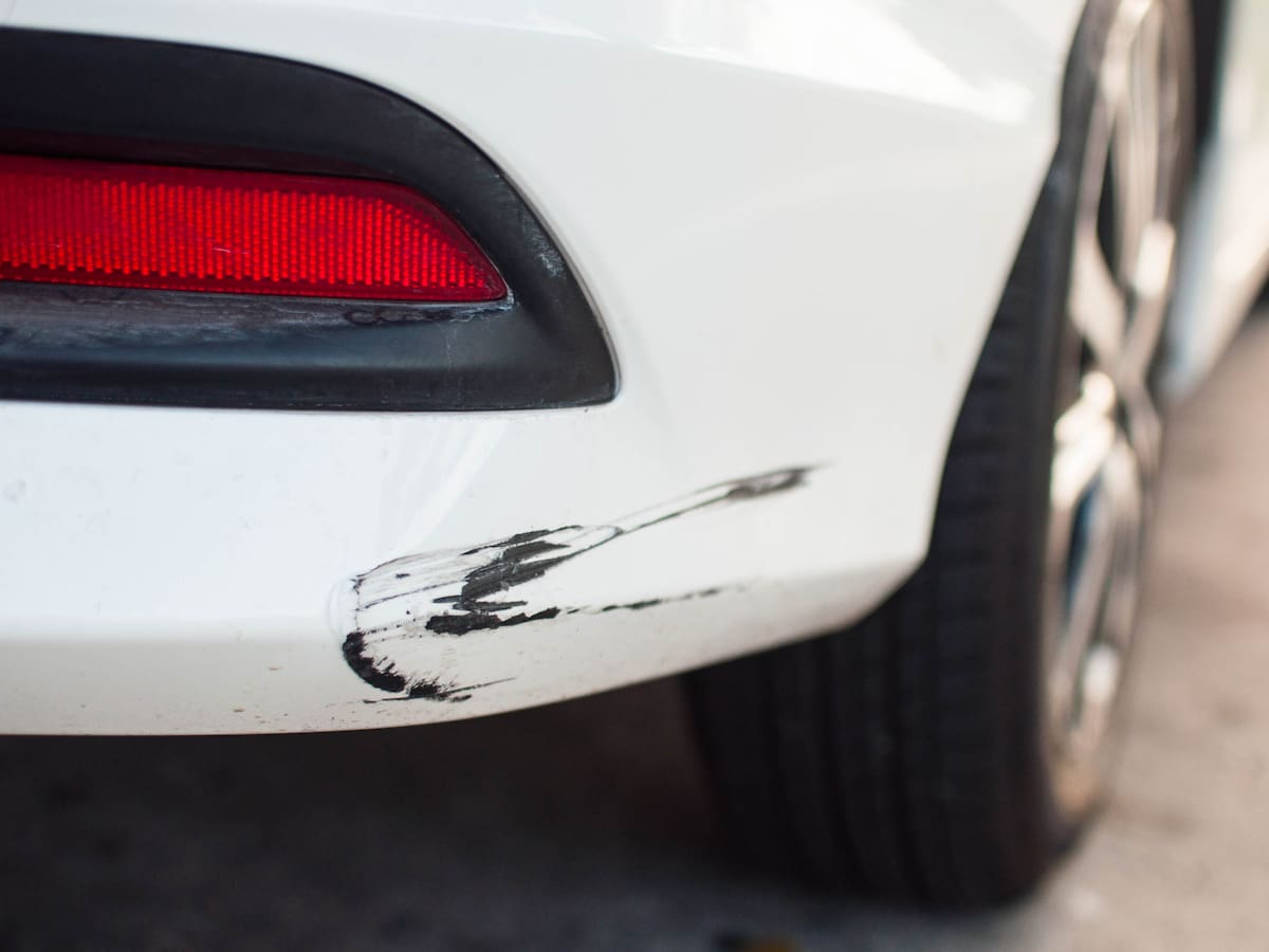 Increíble truco para quitar los rayones con solo dos productos caseros