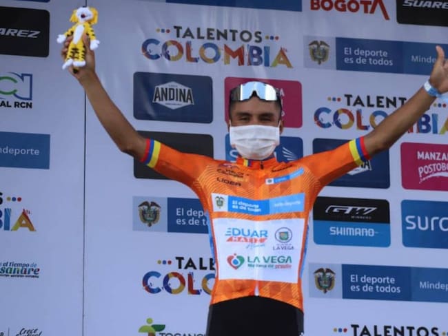 Yesid Pira, de domiciliario a líder de la Vuelta a Colombia