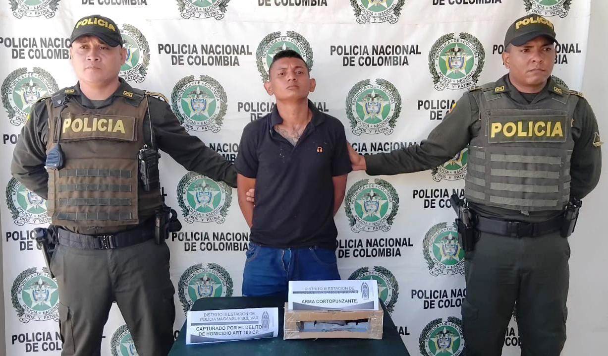 Asesinó a su propia madre de seis puñaladas porque no le dio parte del subsidio que había recibido