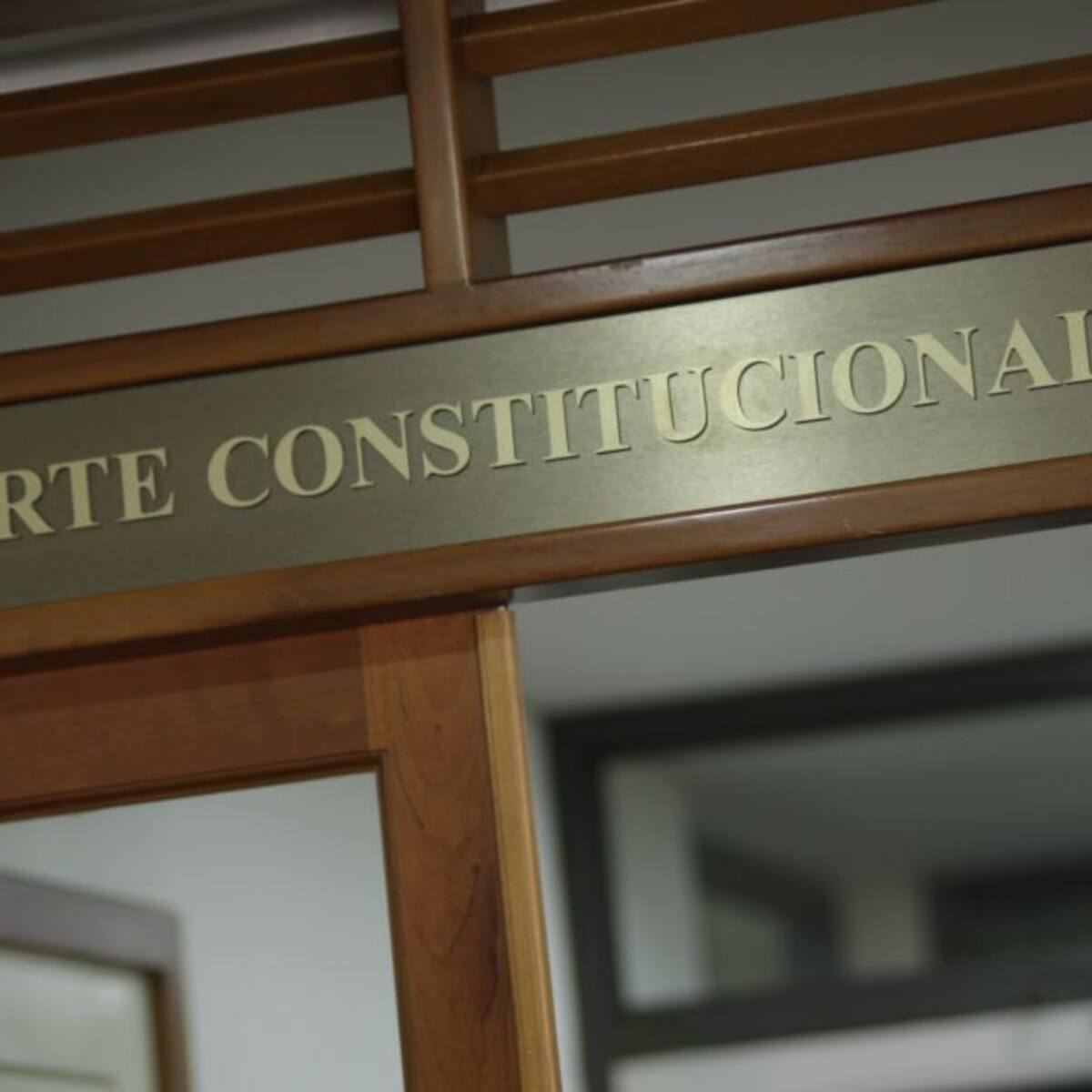 Alertan supuesto soborno en la Corte Constitucional por selección de tutela