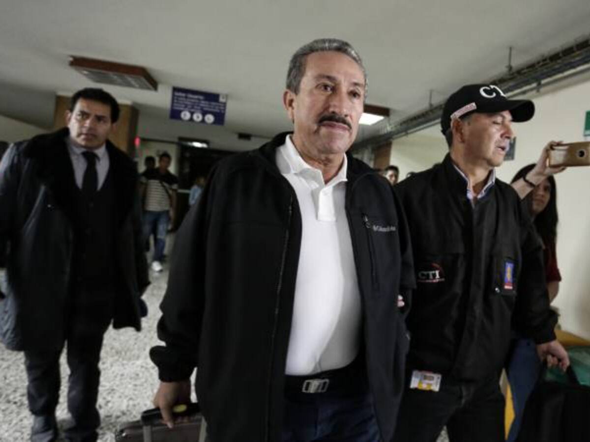 En libertad el ex gobernador de Santander Hugo Aguilar