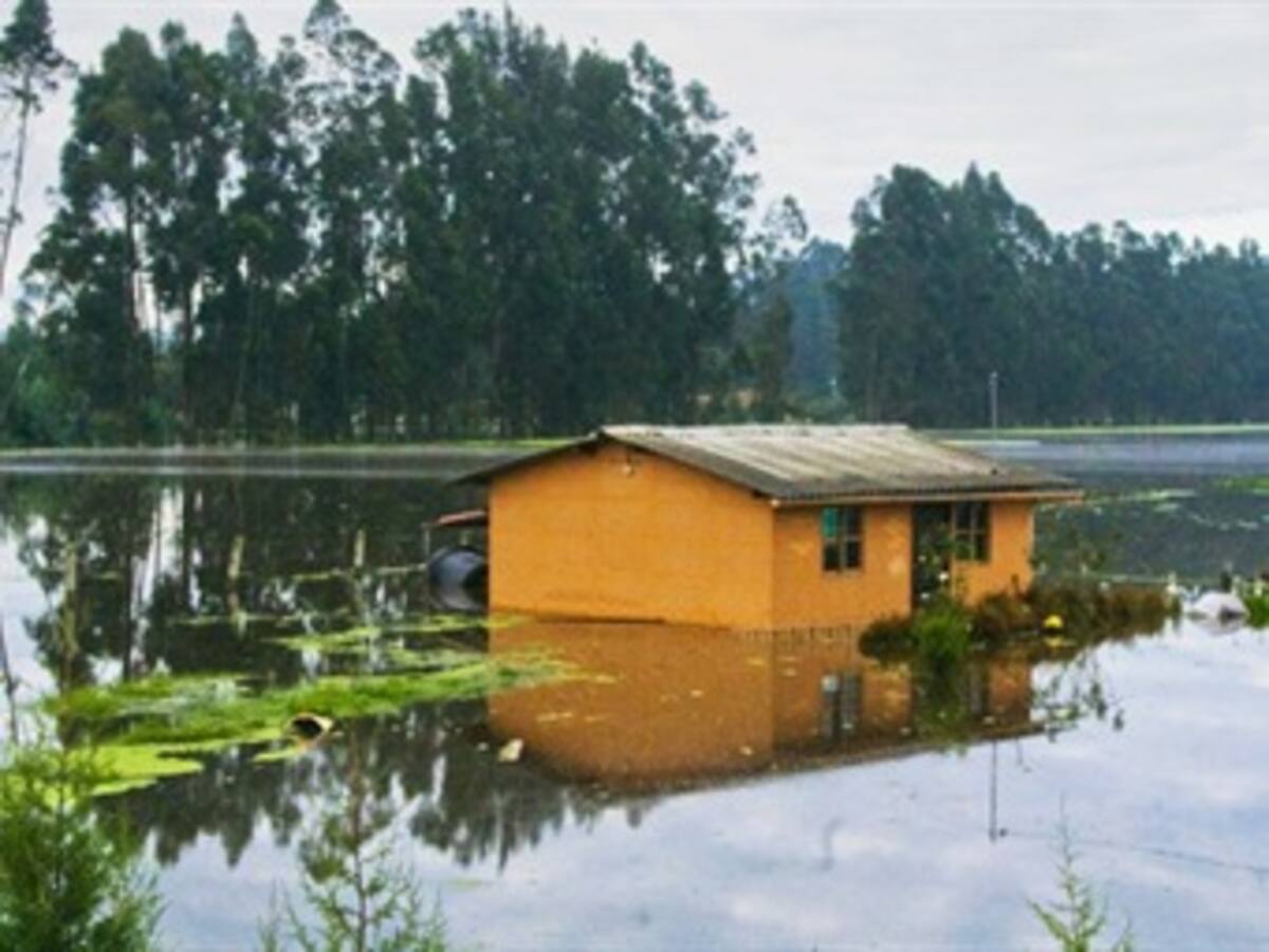 Alcalde de Útica desmiente orden de evacuación general por amenaza de avalancha