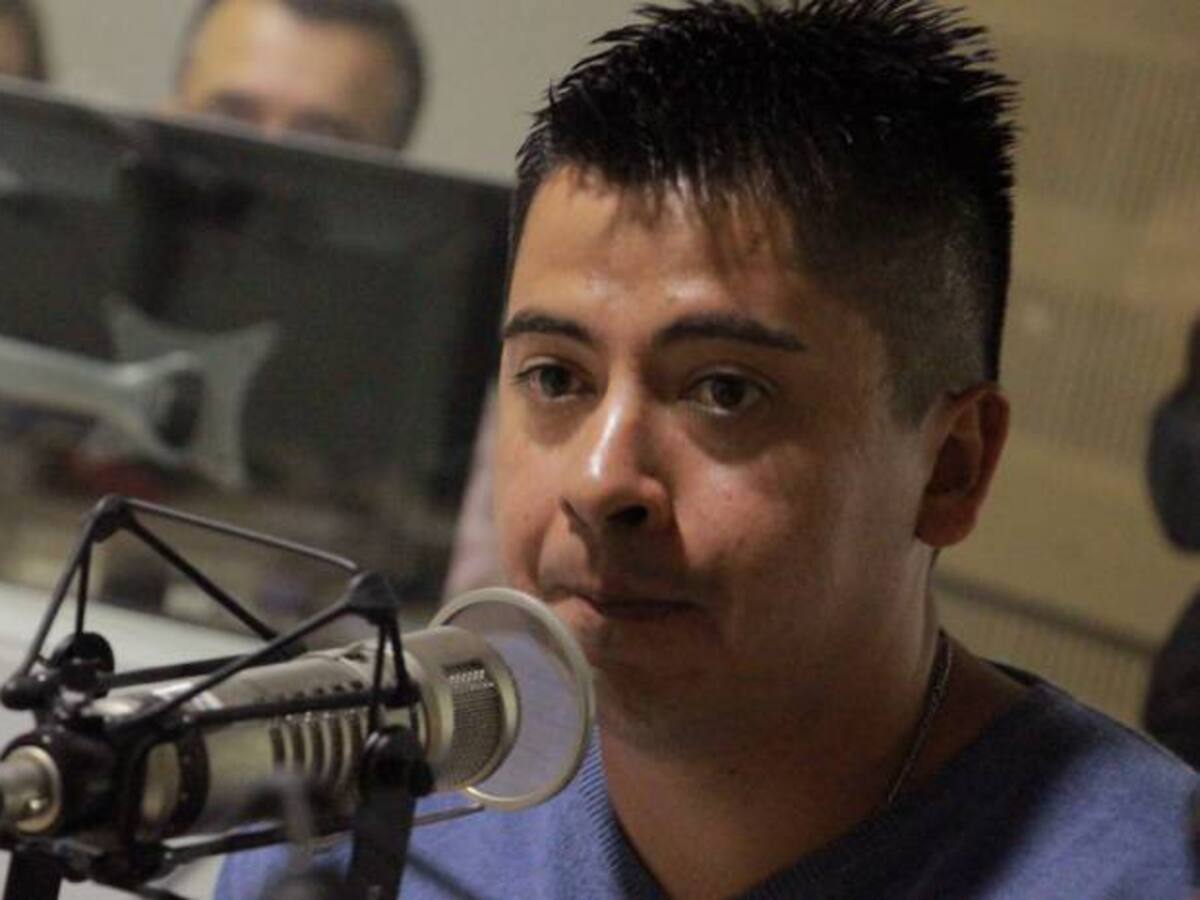 Con el ELN las cosas se van a quedar así hasta agosto: Ávila