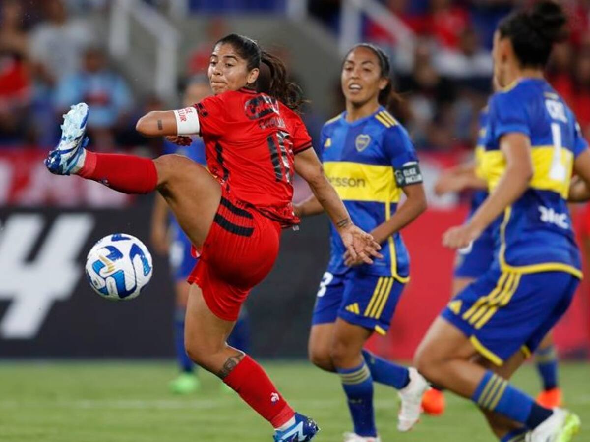 América inicia el sueño del título continental con un empate ante Boca Juniors