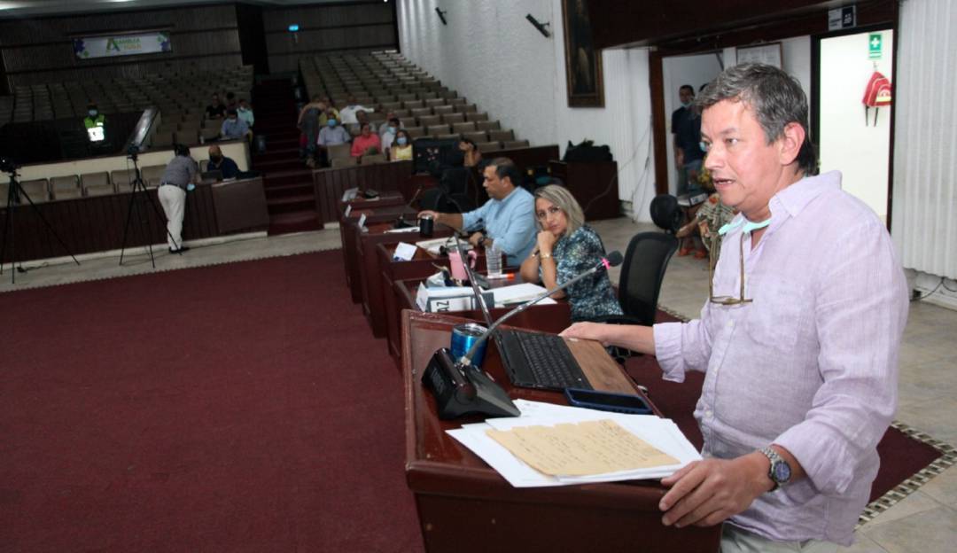 Con la ausencia del gerente de la Electrificadora del Huila, la Asamblea realizó debate de control político sobre la eventual venta de la empresa.  