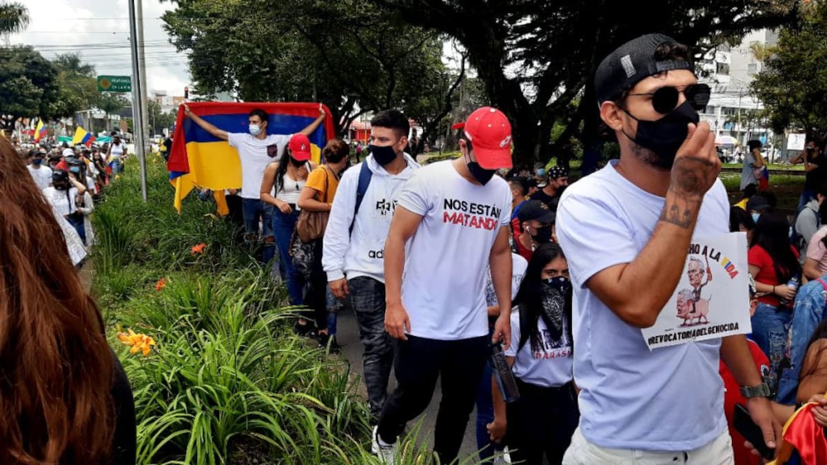 La movilización ocupó los dos carriles en la avenida Bolívar al norte de Armenia