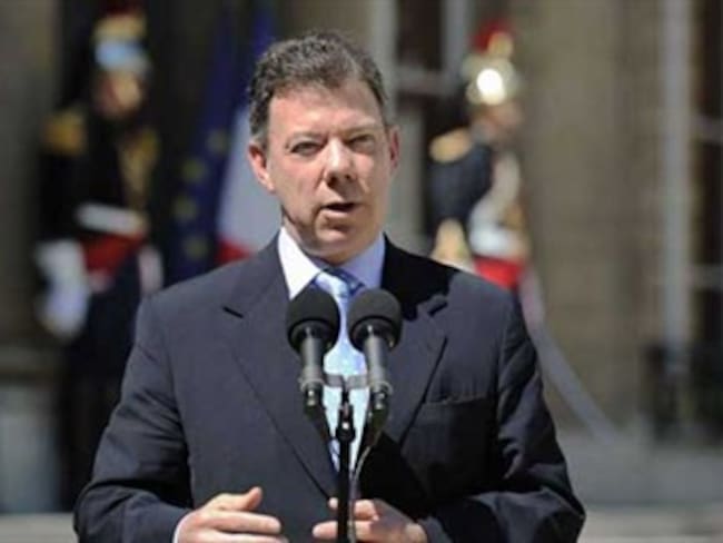 Parapolíticos habrían influido en Reforma a la Justicia desde la cárcel, advierte Santos