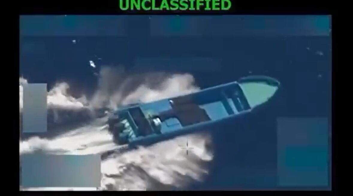 primer bombardeo contra una embarcación narcotraficante en el Pacífico