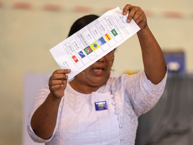 Elecciones legislativas en Birmania.
(Foto: Sirachai Arunrugstichai/Getty Images)