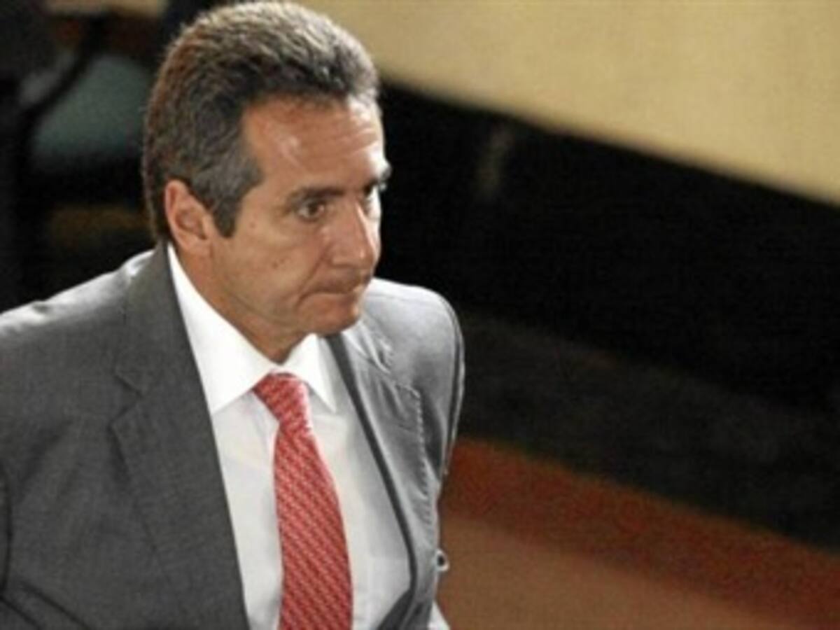 Procuraduría pide revocar medida de aseguramiento contra Bernardo Moreno