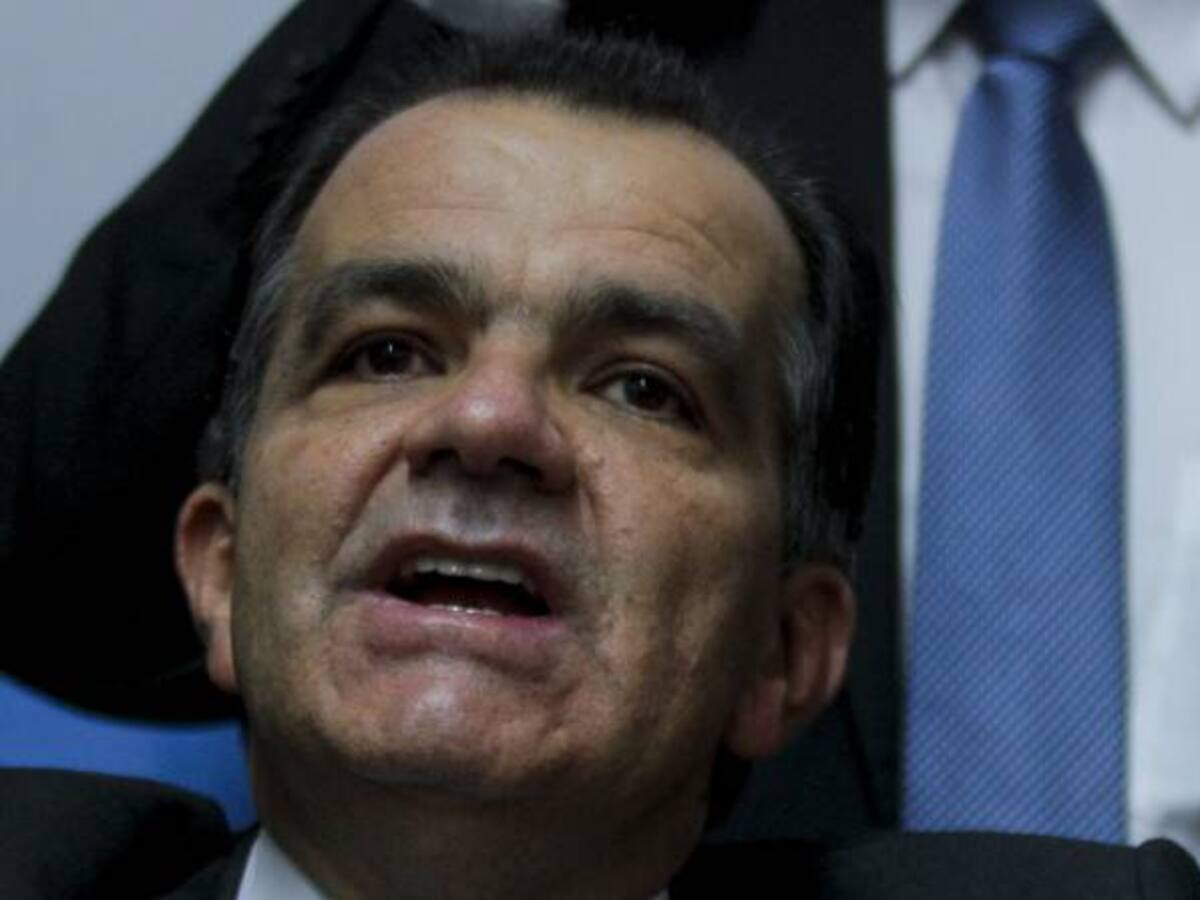 Más de 200 uribistas le piden a Óscar Iván Zuluaga que sea candidato presidencial