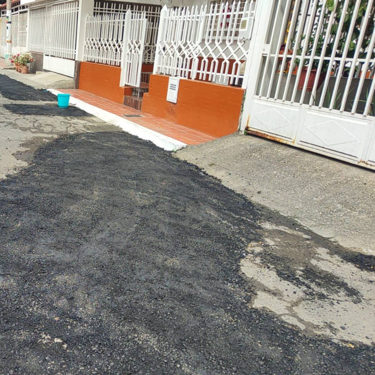Con rifas, comunidad de Ciudad Jardín reunió recursos para tapar los huecos en sus calles