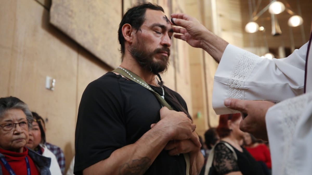 Lecturas y misterios para HOY Miércoles de Ceniza en Colombia 2025: Son plegarias poderosas