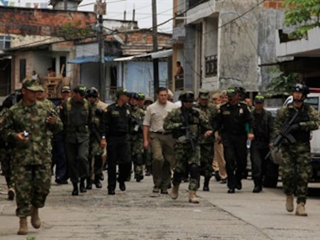 Militarización en Buenaventura irá hasta que sea necesaria: Mindefensa