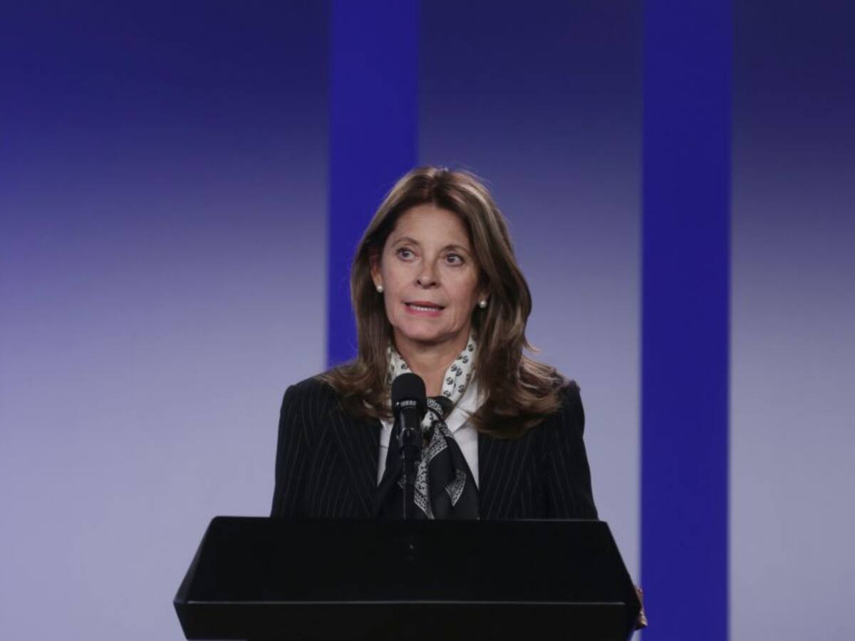 Vp: "Playa Blanca podría permanecer cerrada si no se toman medidas"