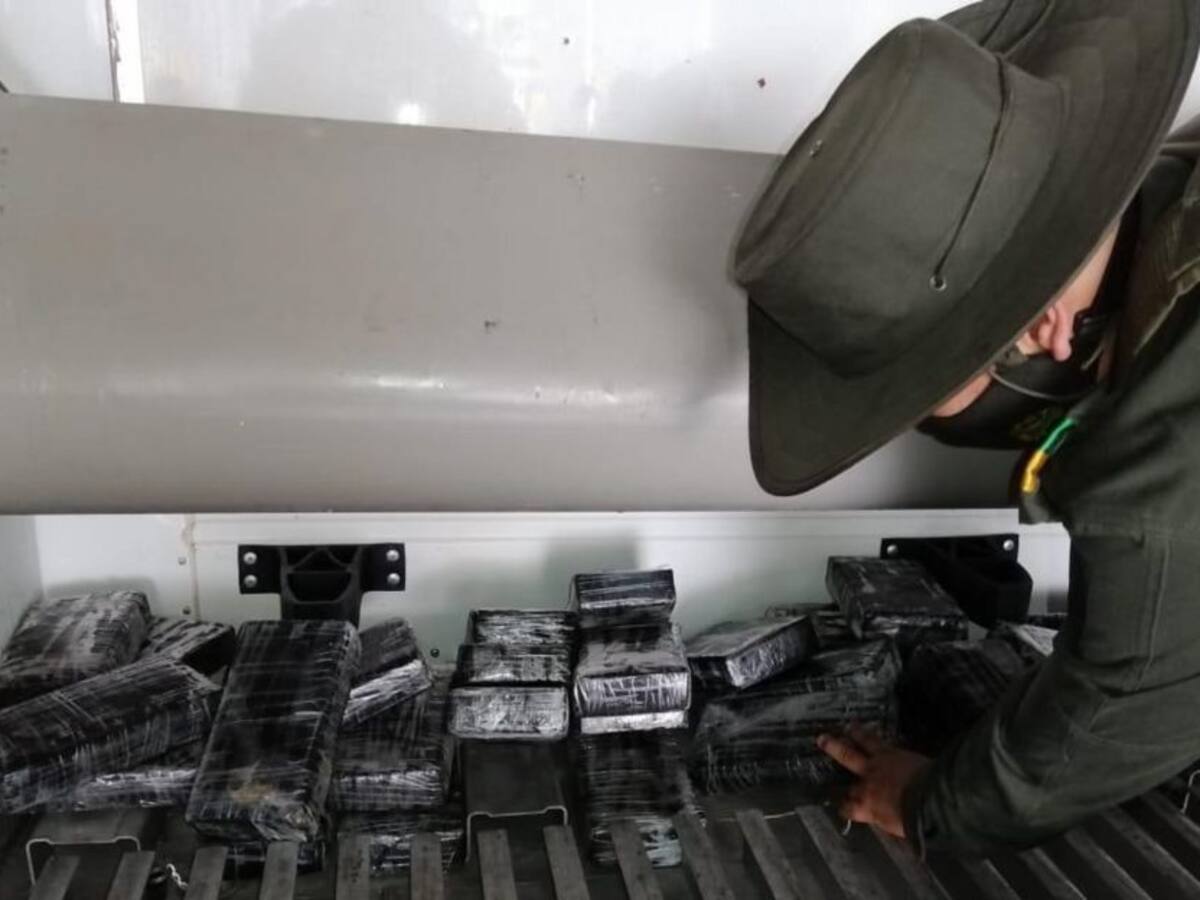 Incautan droga por más de 300 millones de dólares en puerto de Santa Marta