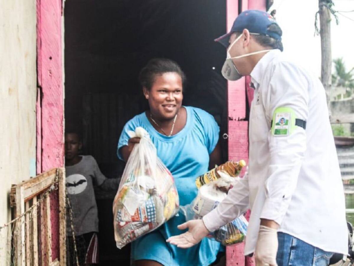 Alcaldía Local 2 de Cartagena entregó ayudas humanitarias en La Boquilla