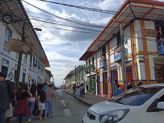 La calle del tiempo detenido en Filandia, Quindío. Foto Adrián Trejos