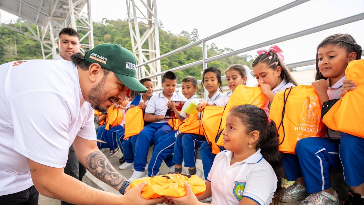 Cerca de 140 mil estudiantes regresan a las aulas de clases en Risaralda