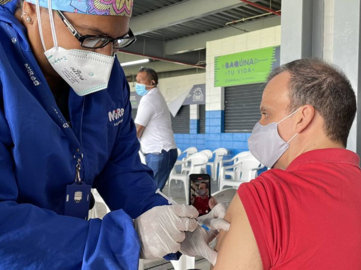Barranquilla superó las 443 mil dosis aplicadas contra COVID-19