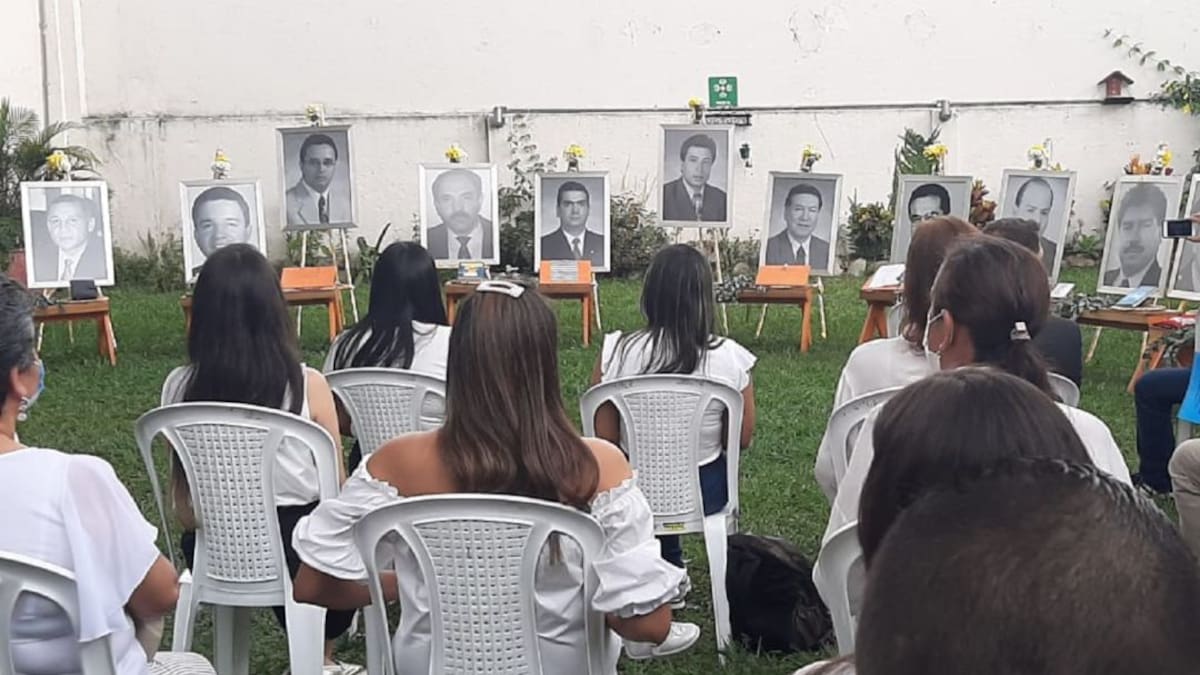 Se honró la memoria de los 11 diputados muertos en cautiverio hace 14 años