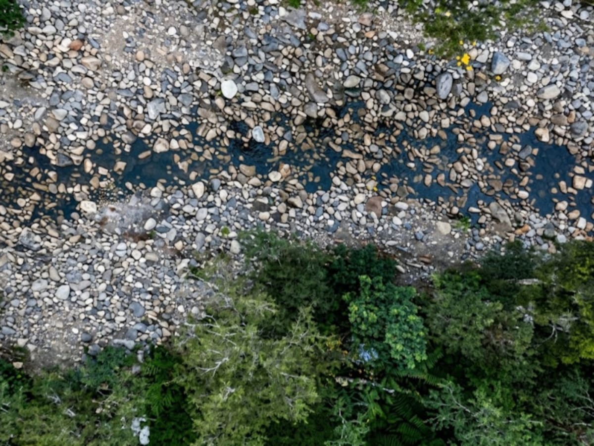 Empoduitama advierte posible racionamiento de agua en Duitama por bajo caudal del río Surba