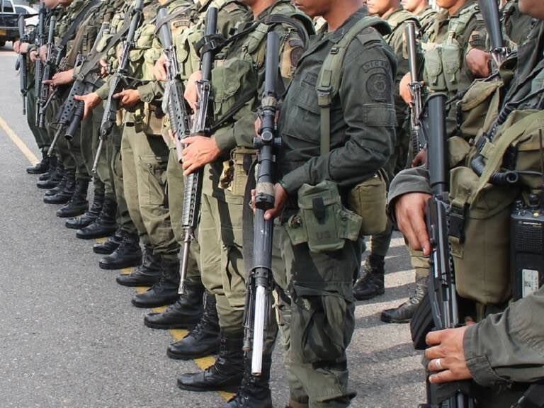 Policías - Foto de referencia