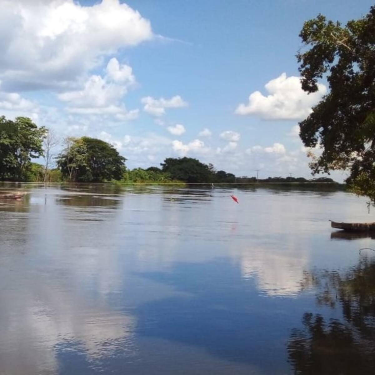 Bloqueos afectan nueve remolcadores con hidrocarburos en Canal del Dique