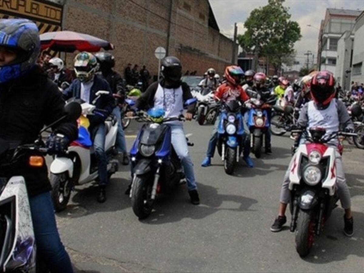 Piden replantear como se otorgan licencias de conducción a motociclistas