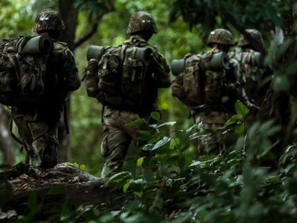 Cuatro militares heridos por atentado al batallón de Ocaña
