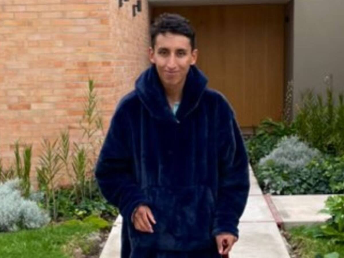 Un recuerdo del milagro: Egan y la impactante cicatriz que dejó accidente