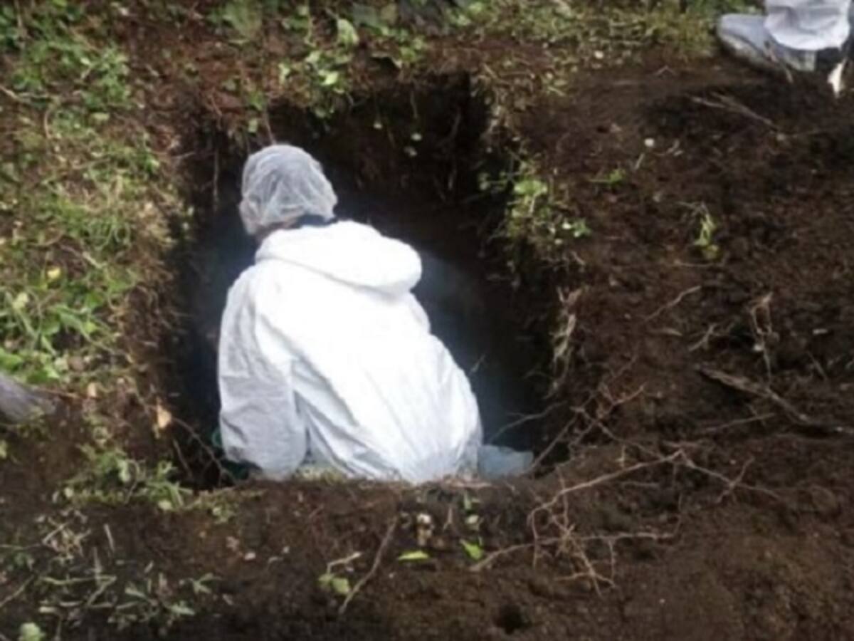 Fiscalía exhuma cadáveres de víctimas de las Farc en el sur del Tolima