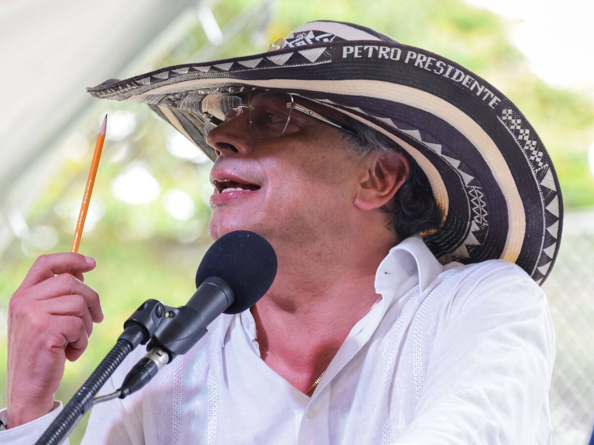 “Si no se hace nada, cada vez habrá que racionar más”: Petro sobre escasez en Bogotá