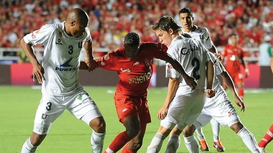 Crisis económica pone en la mira de la Supersociedades a varios equipos del FPC. Foto: Colprensa