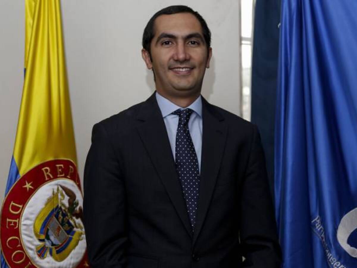 Cumbre conservadora sobre reforma tributaria